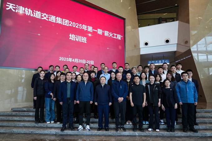 cb526d20e944788e43d32491baf9f18